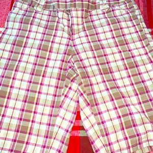 Banana Republic short size 8